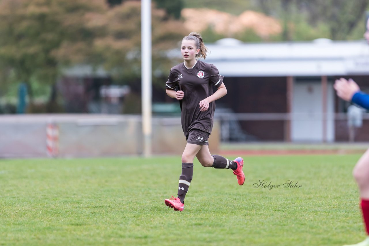 Bild 70 - wCJ VfL Pinneberg3 - St.Pauli : Ergebnis: 2:1